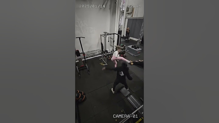 ¡Video viral!! Mujer golpea a hombres en el Gym