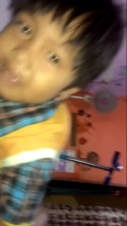KRISHNA nangis mau ngerebut Hp..