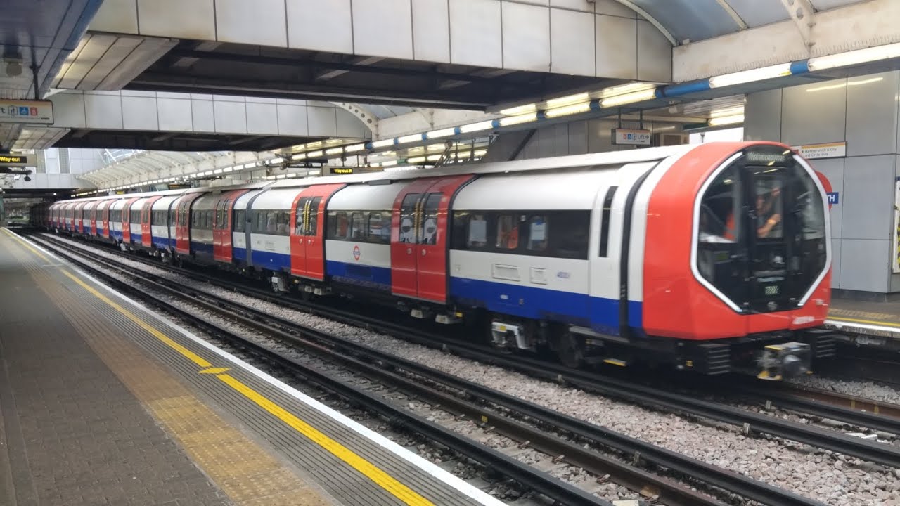 Piccadilly Line - New 2024 Stock - (700) - (48001-38001) - Test Run at Hammersmith Stn - 03/08/2025