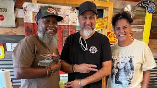 Picture with the owner Willie from Willie Pinchos 🇵🇷
