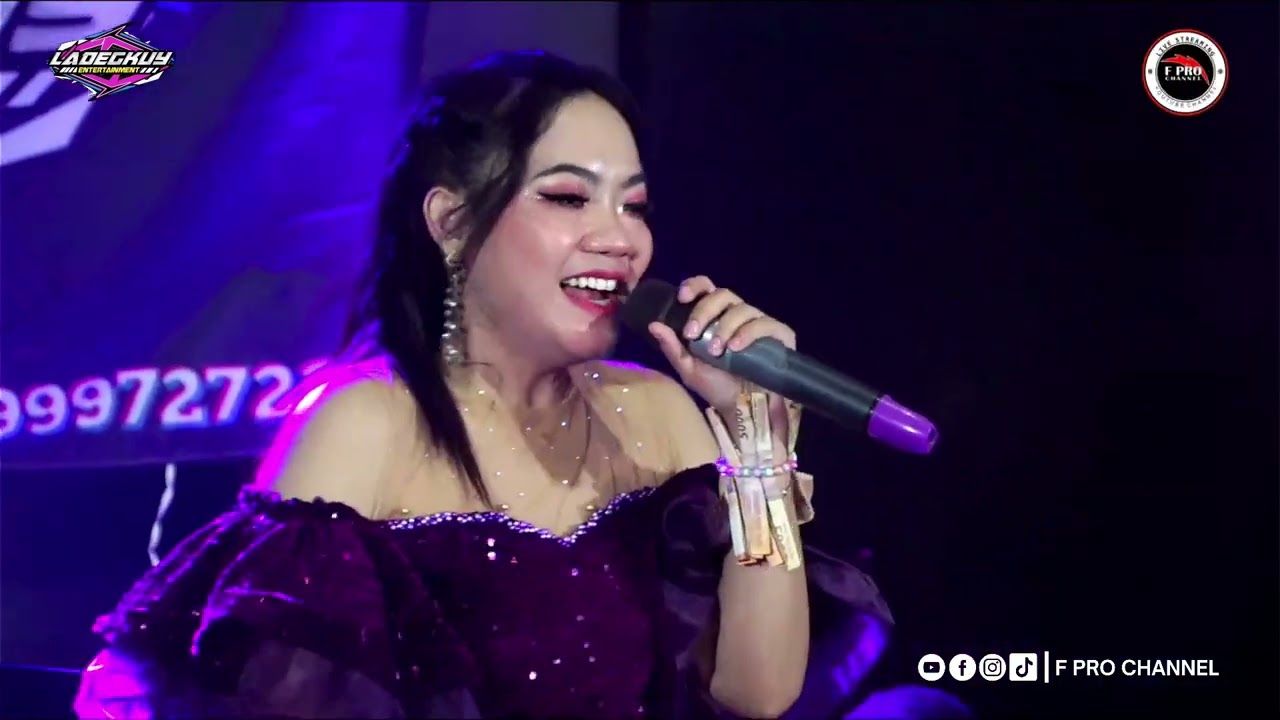 ERIKA SYAULINA   CAMELIA