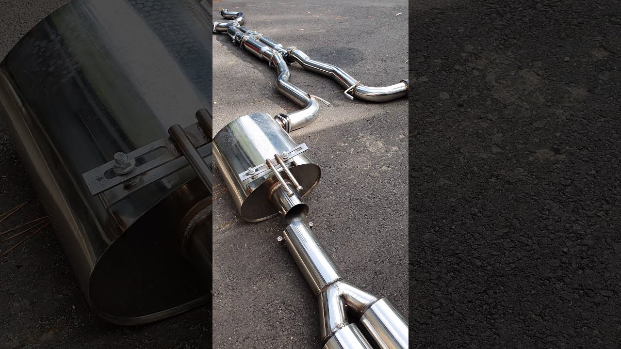 VE SS Commodore ute, new exhaust twin 3" stainless unboxed pt.1 YouTube
