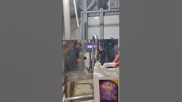 Máy chiết rót nước giặt 1 vòi – nhỏ gọn nhưng hiệu suất đáng kinh ngạc!