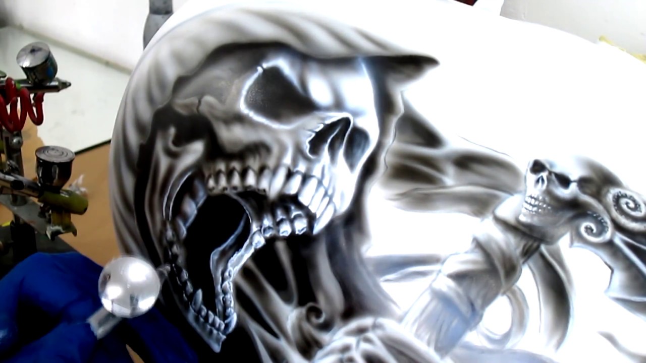  Airbrush  Painting Reaper skull  Vulcan tank by Igor 