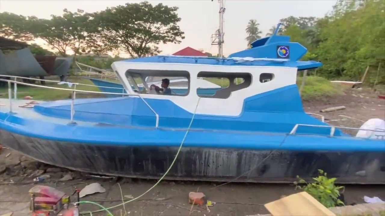 interior kapal Riset HDPE