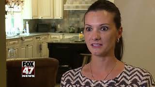 Pizza Delivery Driver Shows Off Piano Skills