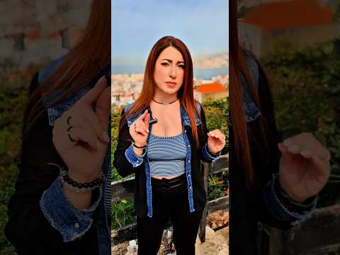 التباهي بالمعرفة وتجاهل الآخرين بين البناء والتدمير