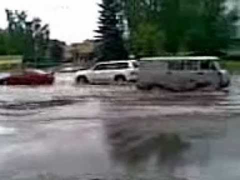Кострома 25.05.10 после ливня пл. Конституции