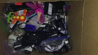 (Footage) Galaxy S4 and More Found in the Target bin!
