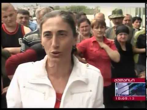 ხმაური ქუთაისში - აქციები მერიისა და პარლამენტის შენობებთან