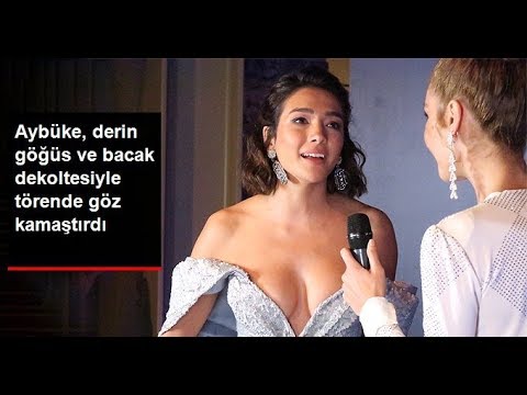 Dekolte ve Transparan Gözleri Şaşı Etti