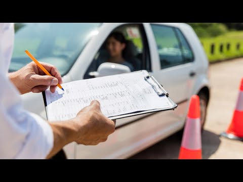 Video: Yakıt Pompası Rölesini Multimetre ile Test Etmenin Basit Yolları: 11 Adım