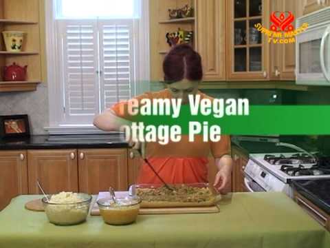 Creamy Vegan Cottage Pie In Russian