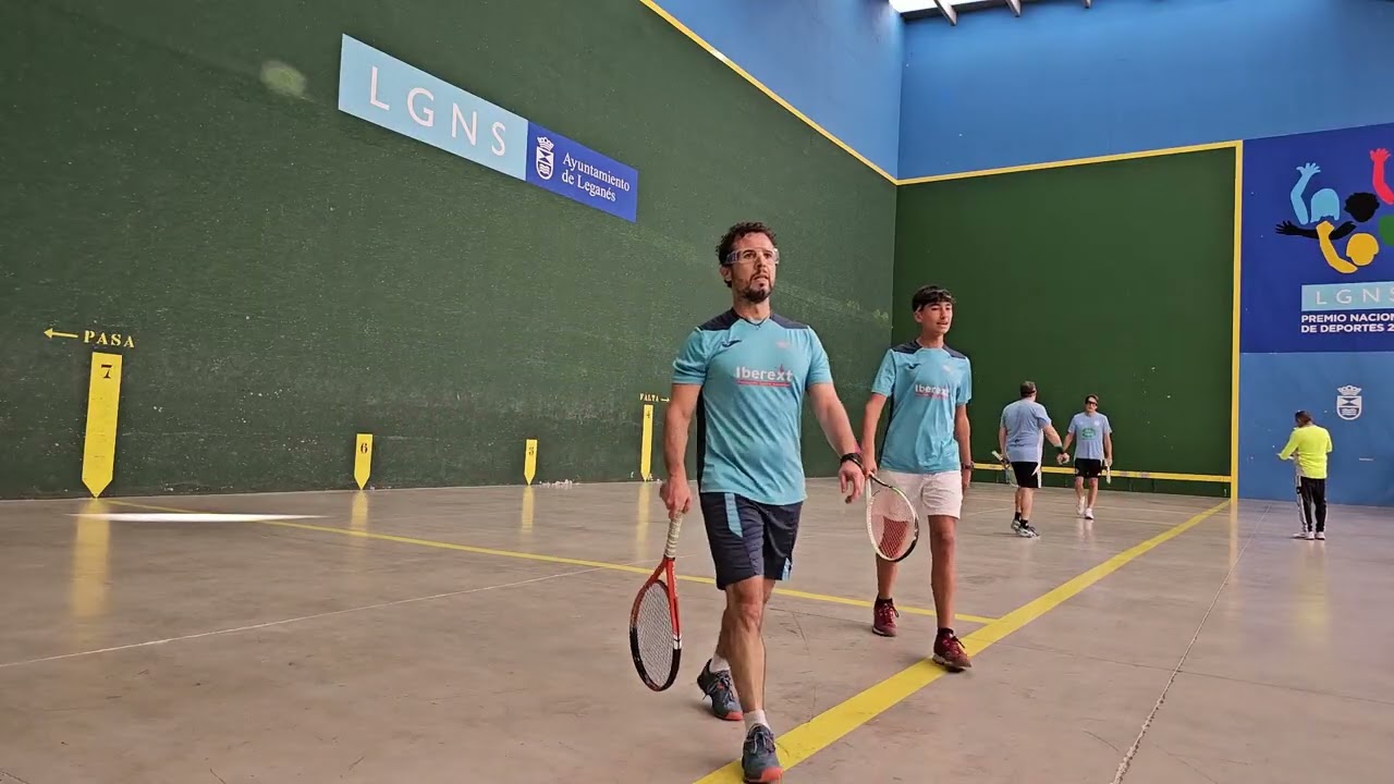 C.F. LEGANÉS (2) vs Rivas (0) - Luis y Julián (2º Div.  11/2025)