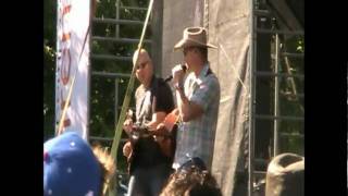 Miniatura del video "George Canyon - 'Betty's Buns', Father's Day 2010 - Burlington, ON"