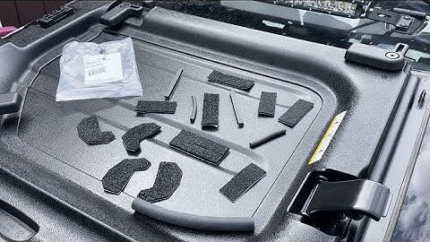 Jeep Wrangler JK - Hardtop Freedom Panel Seals Replacement