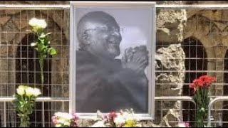 Elizabeth II, Macron, Obama... les hommages se multiplient après le décès de Desmond Tutu