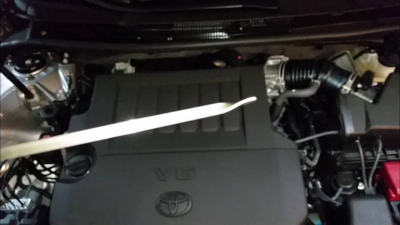 20132017 Toyota Avalon How To Check Engine Oil Level Dipstick