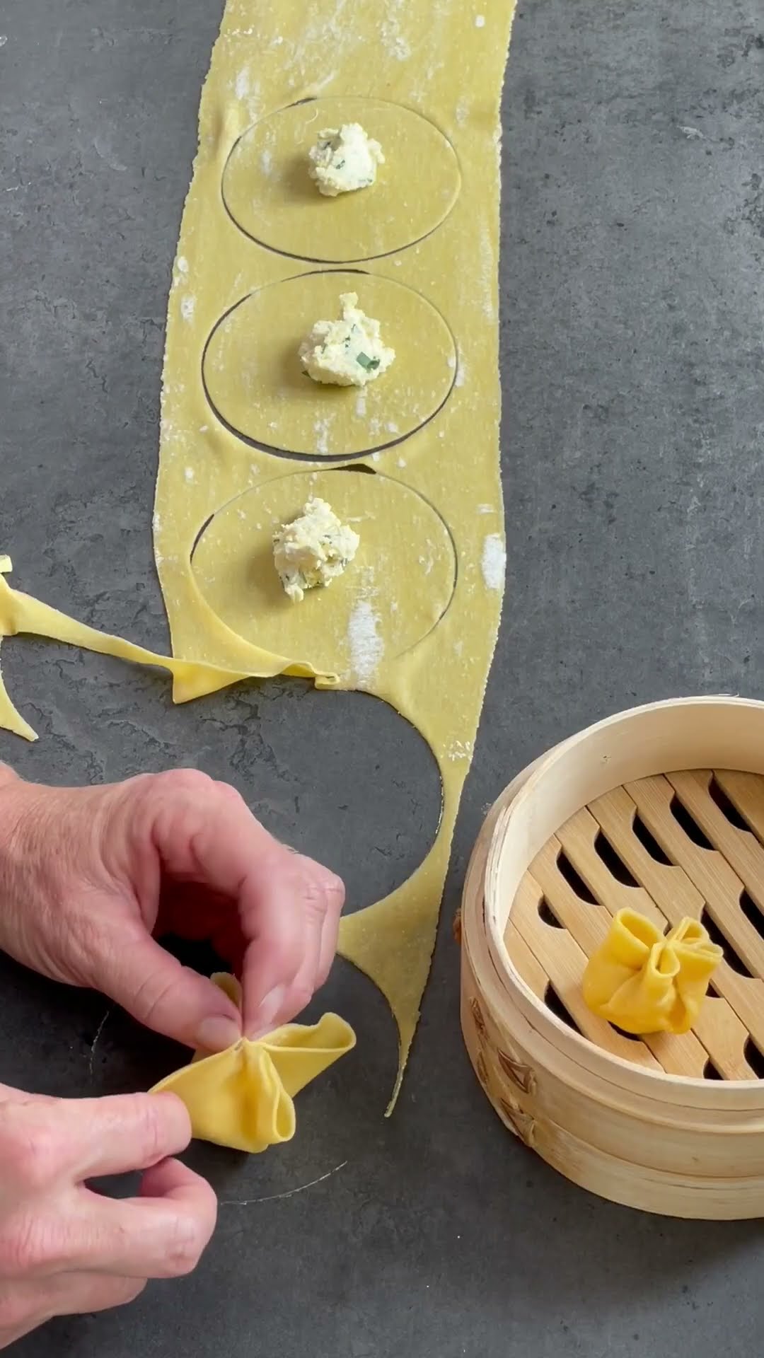 UrDinkel-Pasta-Blümchen #shorts - YouTube