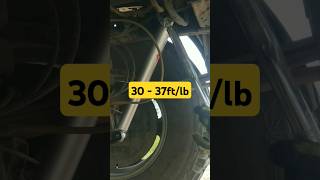 Nissan Frontier/Navara KYB Rear Shock Absorbers.