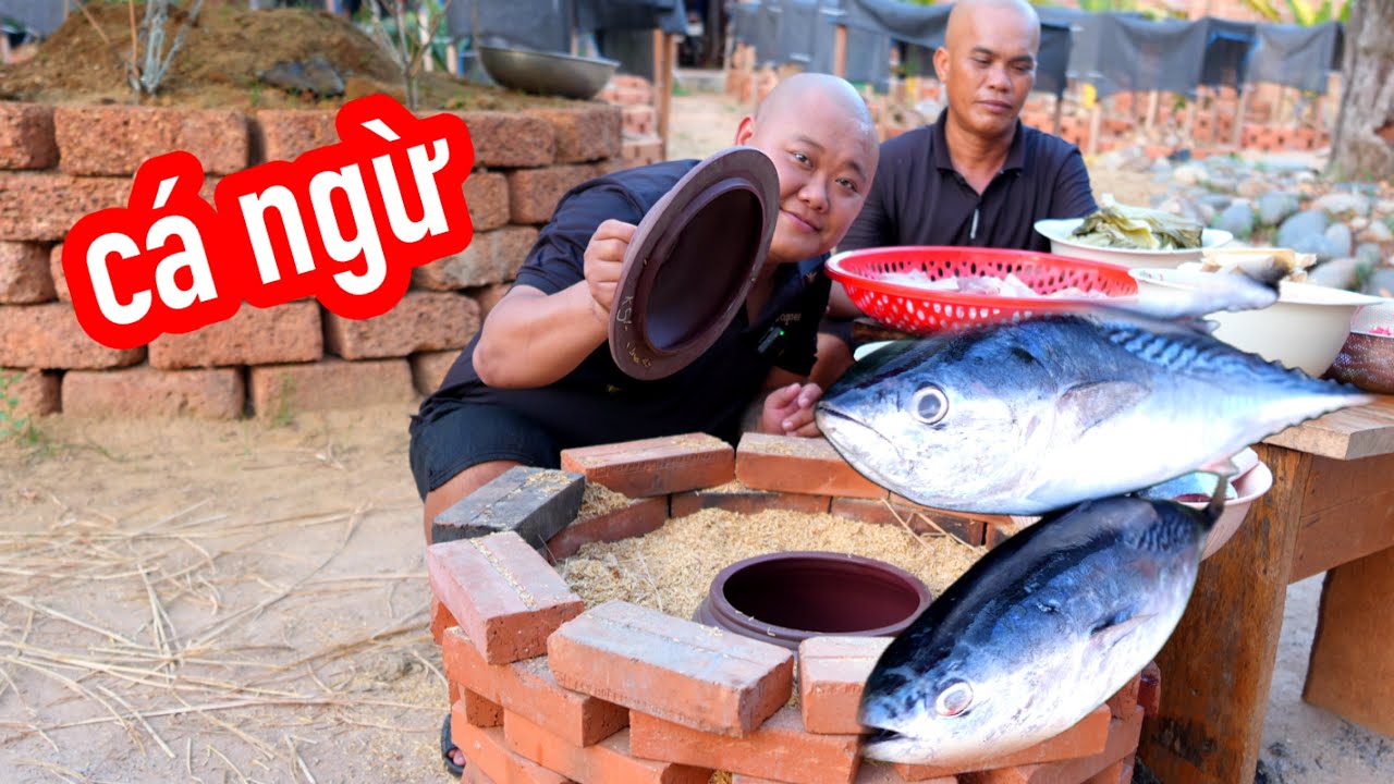 CÁ NGỪ NẤU TRONG LÒ Trấu Nguyên Đêm Thơm Phức | SON DUOC VLOG