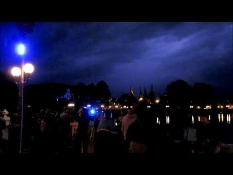 Efteling - Aquanura melding onweer (HD) - 20 oktober 2013