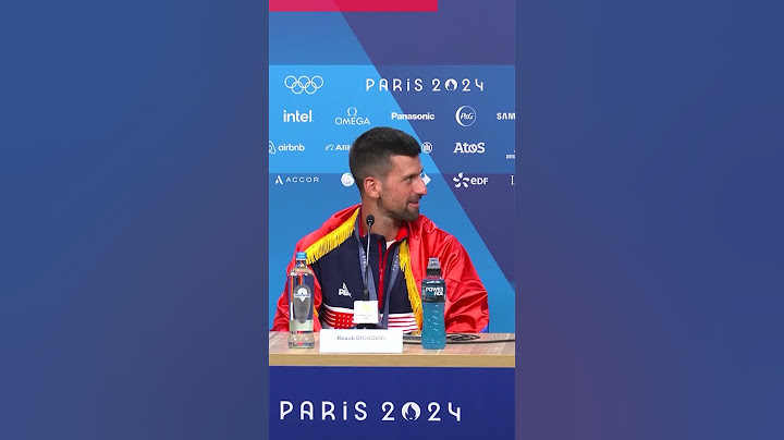 Novak usred konferencije zapevao srpski hit, a onda je shvatio da je mikrofon upaljen #olympics 🥇🥰