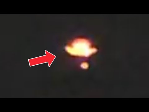 WOW! Strange object coming out of UFO in Mooca São Paulo Brazil - YouTube