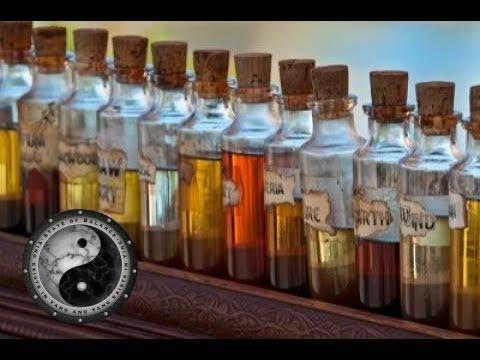 Video: Chi aiuta la FDA?
