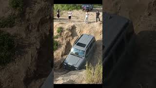 Tank 300 Driver Helpless Before The Deep Hole #Shorts #Offroad #Tank300