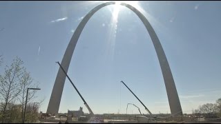 St. Louis Arch Gets Renovated
