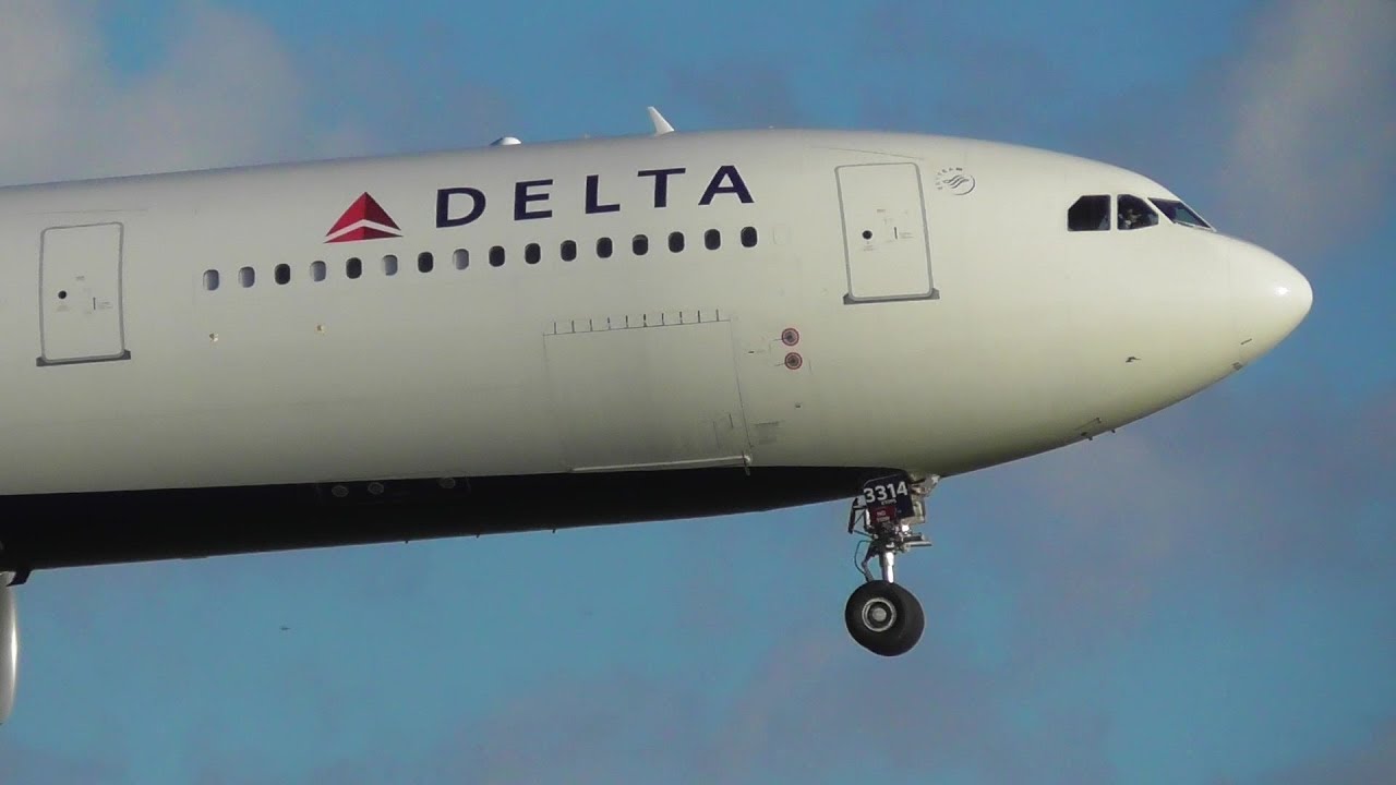 "Awesome Smooth Landing Delta Airlines!" Airbus A330300 At Schiphol