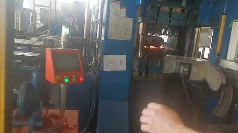 Automotive Hooks Forging, Fityourobot Stepping Bean  Forging Manipulator for BMW Hook  Forging