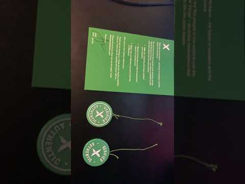 White Circle Stockx Tag and Qr Code scanning