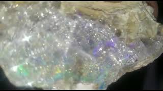 حجر اوبال خام opal