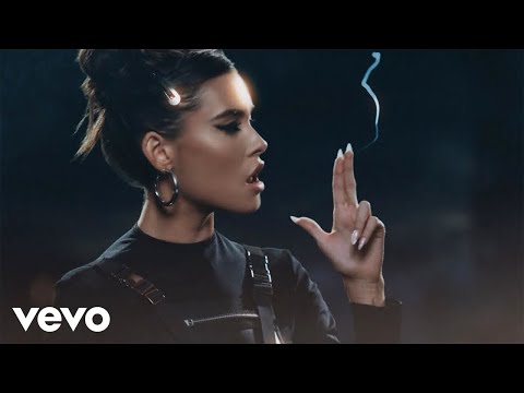 Madison Beer - Good In Goodbye (Official Video)