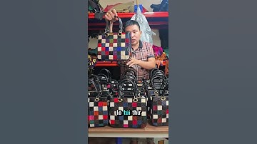 Được làm từ 230 miếng da cá sấu đấy các Chị ạ !. Mã này chỉ làm lúc nào xưởng rảnh