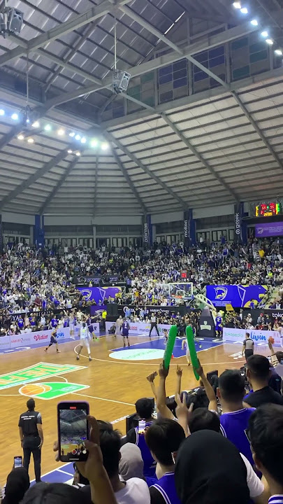Open shot 3 pts Yudha Saputra membawa kemenangan Prawira Bandung Final IBL 2023