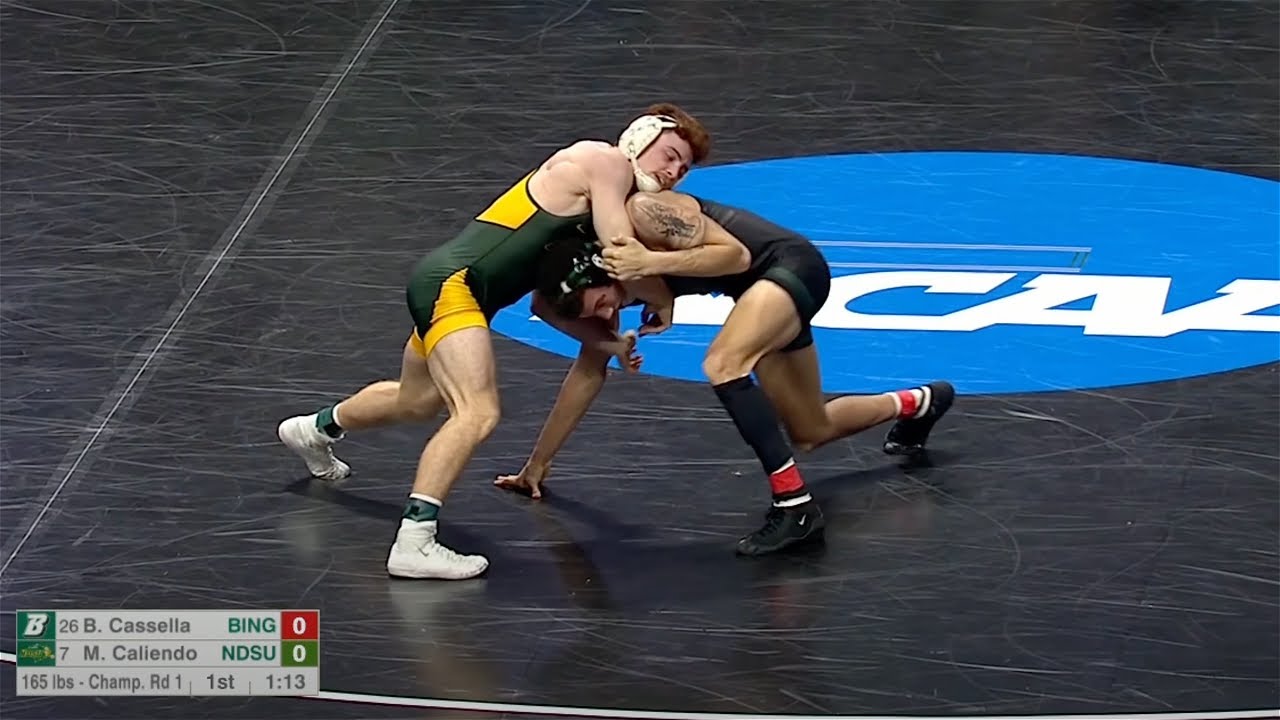 165lbs Michael Caliendo (North Dakota State) vs Brevin Cassella (BInghamton)