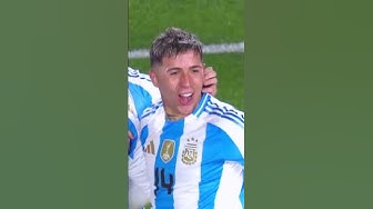 JULIAN ALVAREZ TENDANGAN SPEKULASI TERARAH MENGHASILKAN GOL ARGENTINA | WORLD CUP QUALIFIERS thumbnail