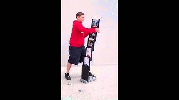 Portable Brochure Holder: Set up