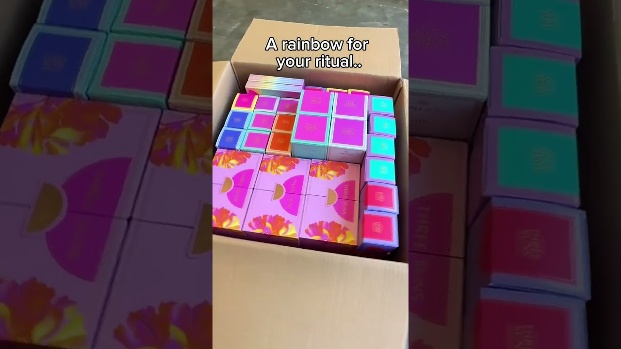 Colourful Luxury Candle Packaging