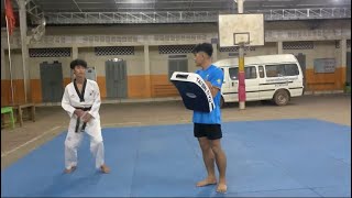 ខ្ញុំហាត់ទាត់វិញហើយ [ Taekwondo ]