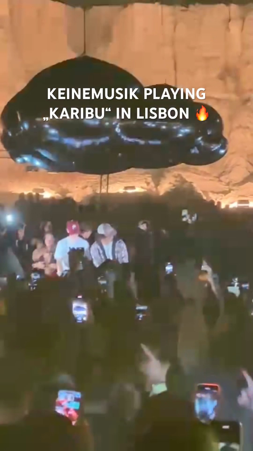 Track ID: WITH U - Karibu #newmusic #afrohouse #keinemusik