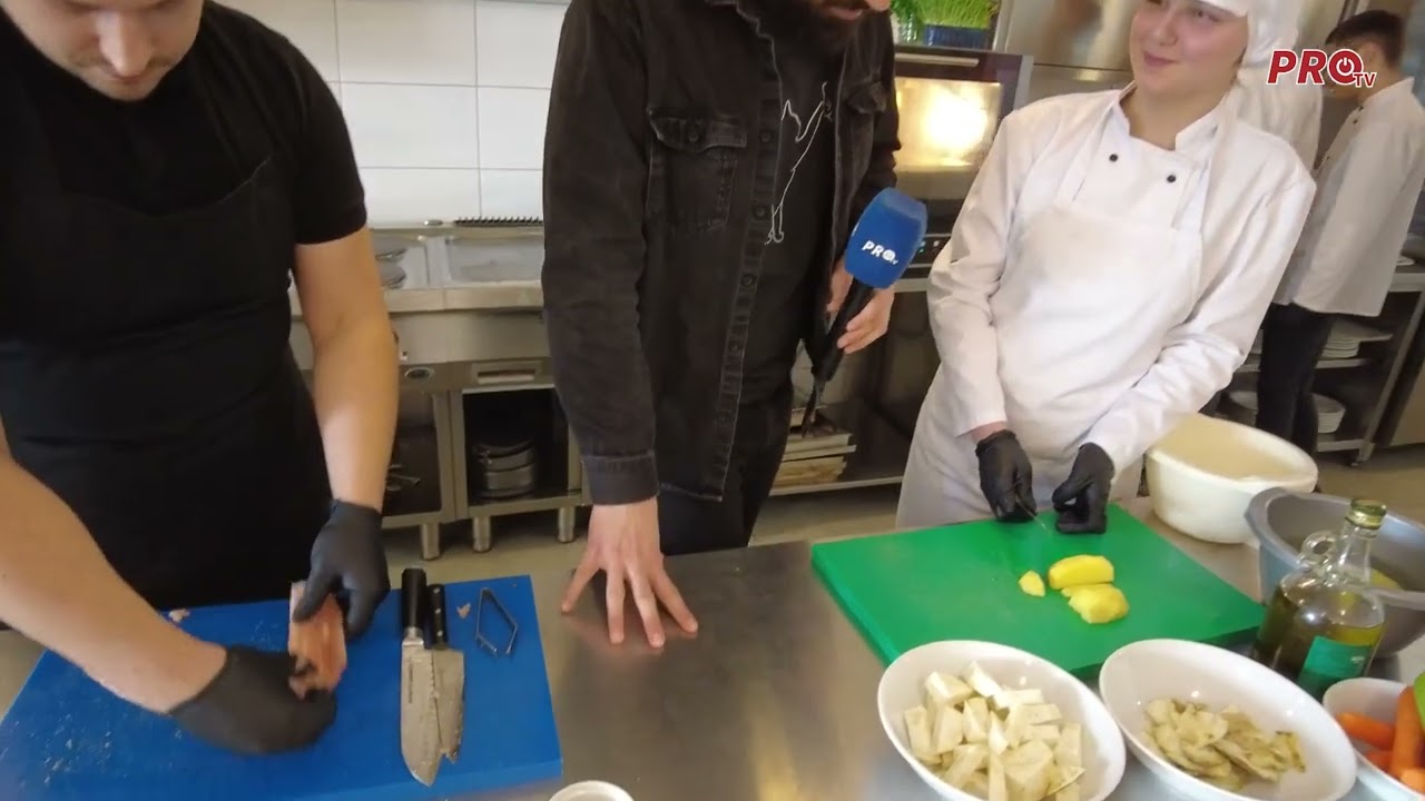 DOMO U GOSTIMA E3:  SREDNJA ŠKOLA fra SLAVKA BARBARIĆA