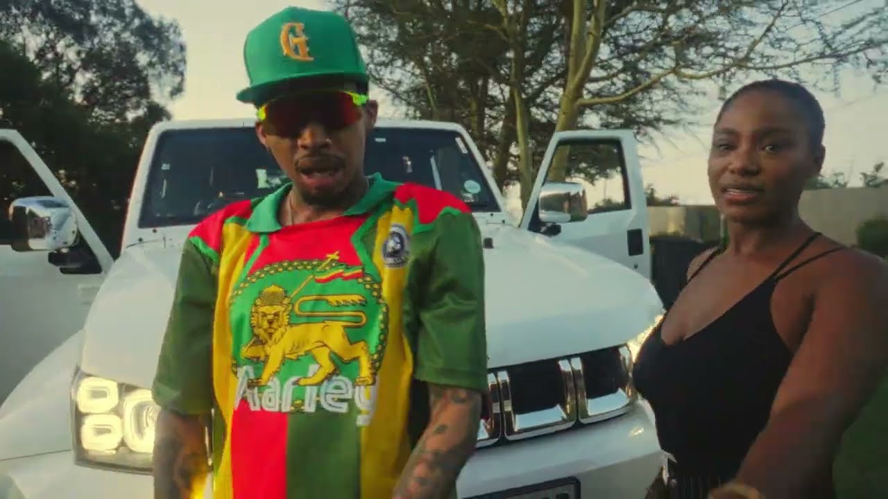 Tshego - Umlilo ft. Nana Atta, Snaka (Visualiser)