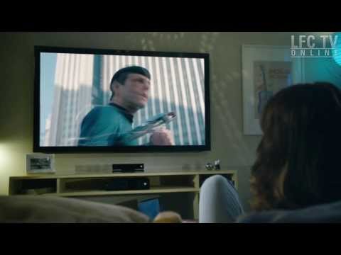 Vídeo: Mira El Costoso Anuncio De Microsoft Para Xbox One, Protagonizado Por Steven Gerrard Y Spock