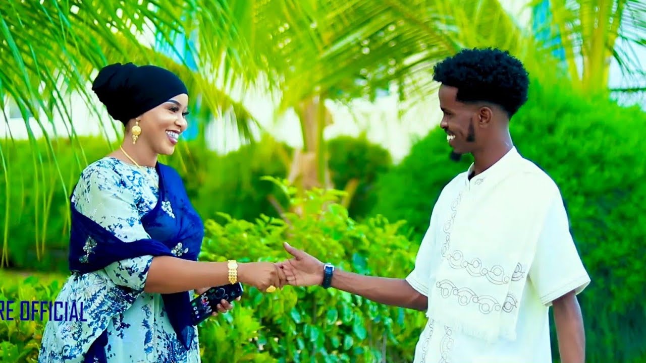 DHAANTO CUSUB LAYDHA  ABDULLAHI SAREEYE feat LAYLO DHOOL