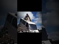 車に200箇所の刻印