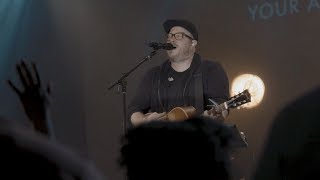 Miniatura del video "Chris McClarney - Over and Over (Live)"